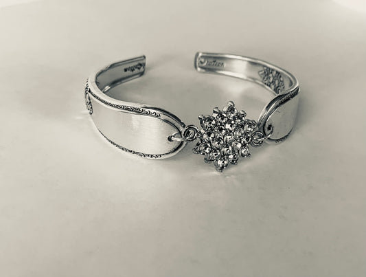 Silver plated floral bracelet
